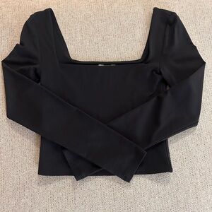 Aritzia black long sleeve top